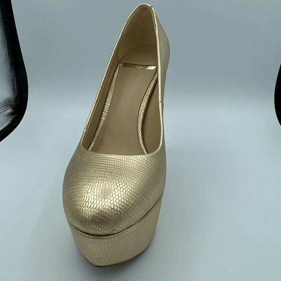 Marciano Sexy Gold Leather Heels - Picture 4 of 13